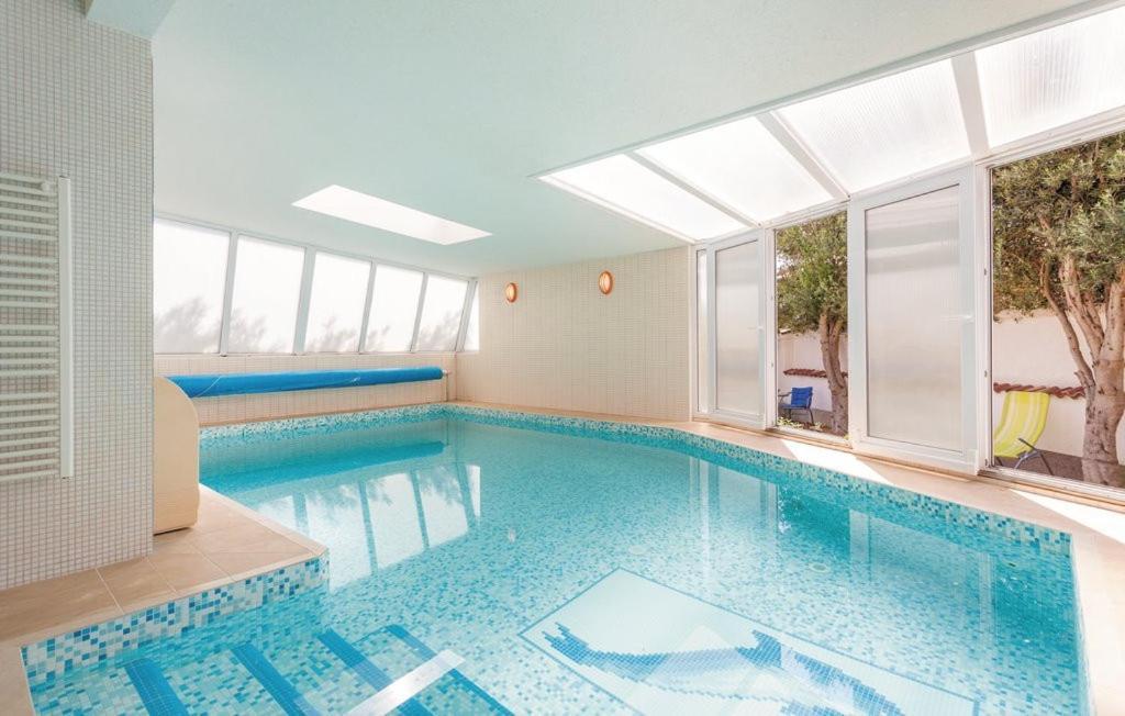 Luksuzna Villa Sa Privatnim Unutarnjim Bazenom Villa Garden Podstrana Kültér fotó